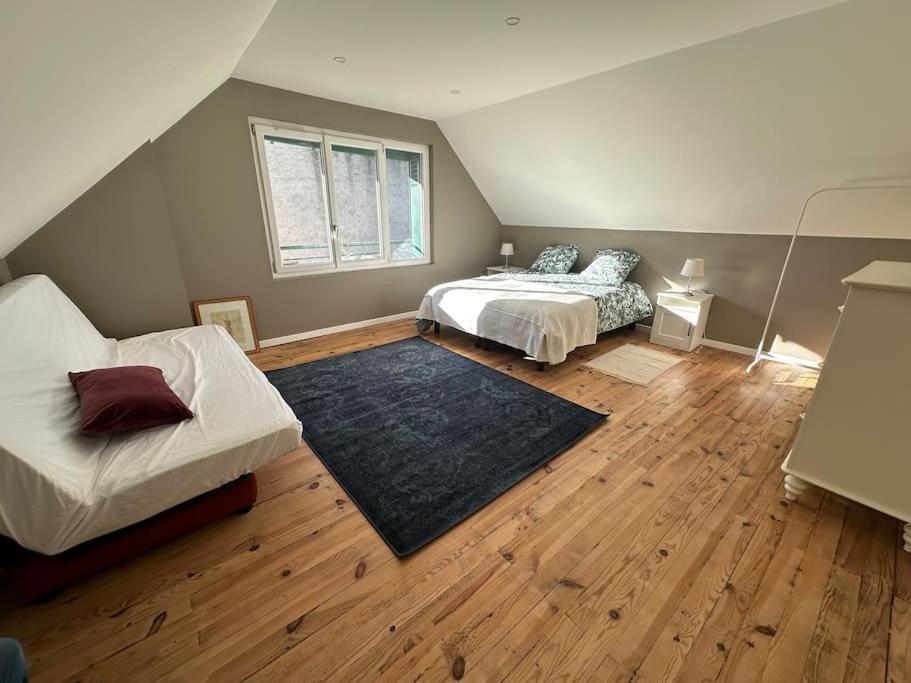 Appartement Spacieux En Centre Ville Vendôme Екстериор снимка