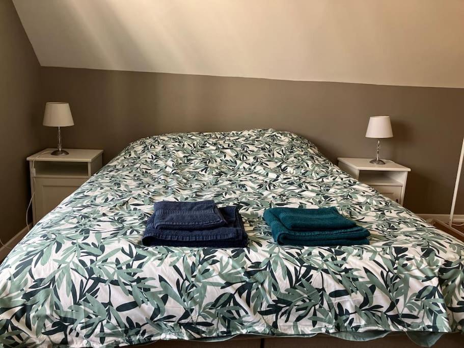 Appartement Spacieux En Centre Ville Vendôme Екстериор снимка